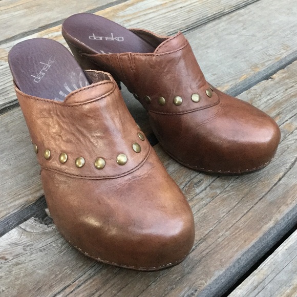 Women’s DANSKO RUDY Studded Leather Clogs Mules - Picture 2 of 8